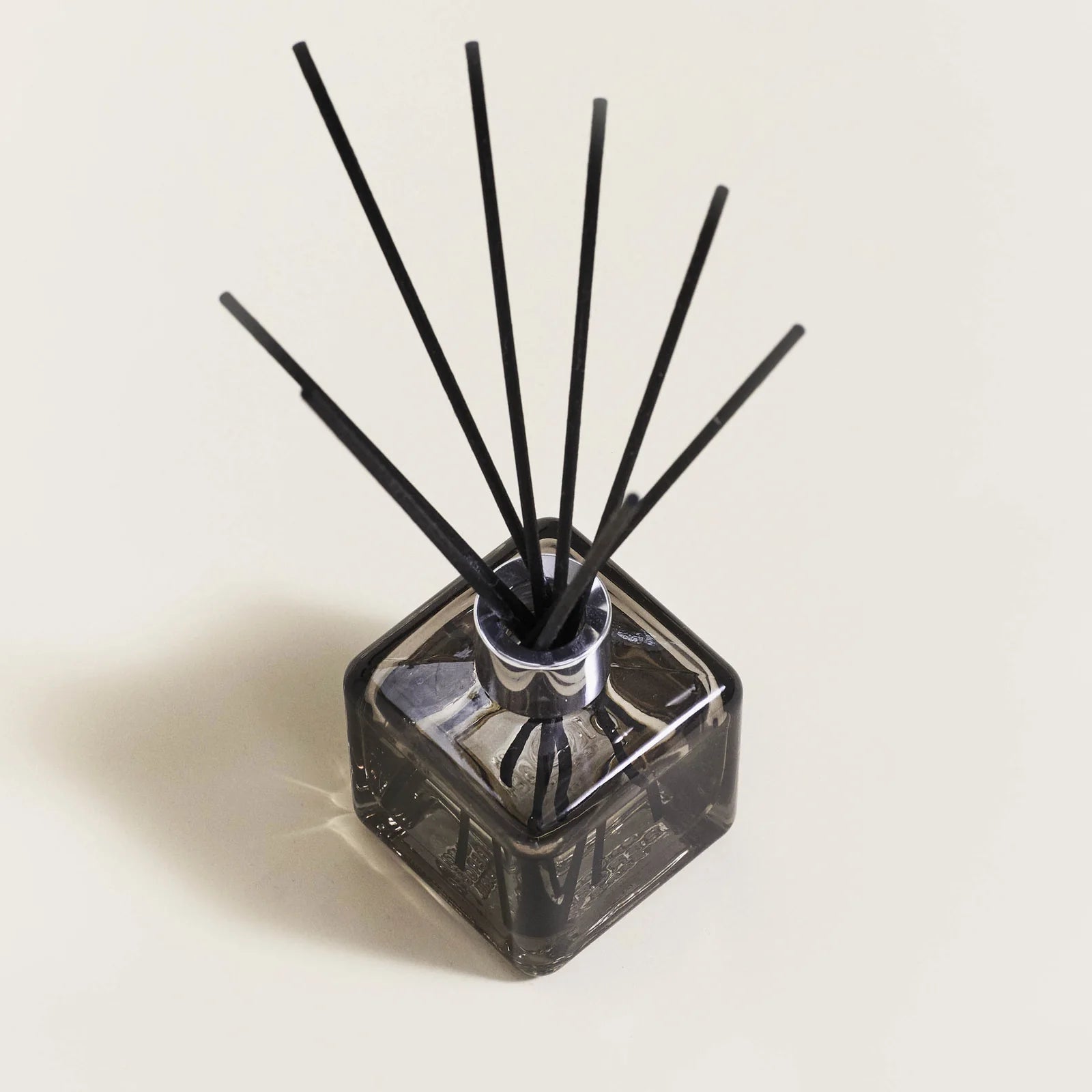 Bouquet parfumé Cube - Anti-odeur tabac Boisé - 125 ml * - Maison Berger Paris - Bouquet parfumé - - La Guilde Culinaire