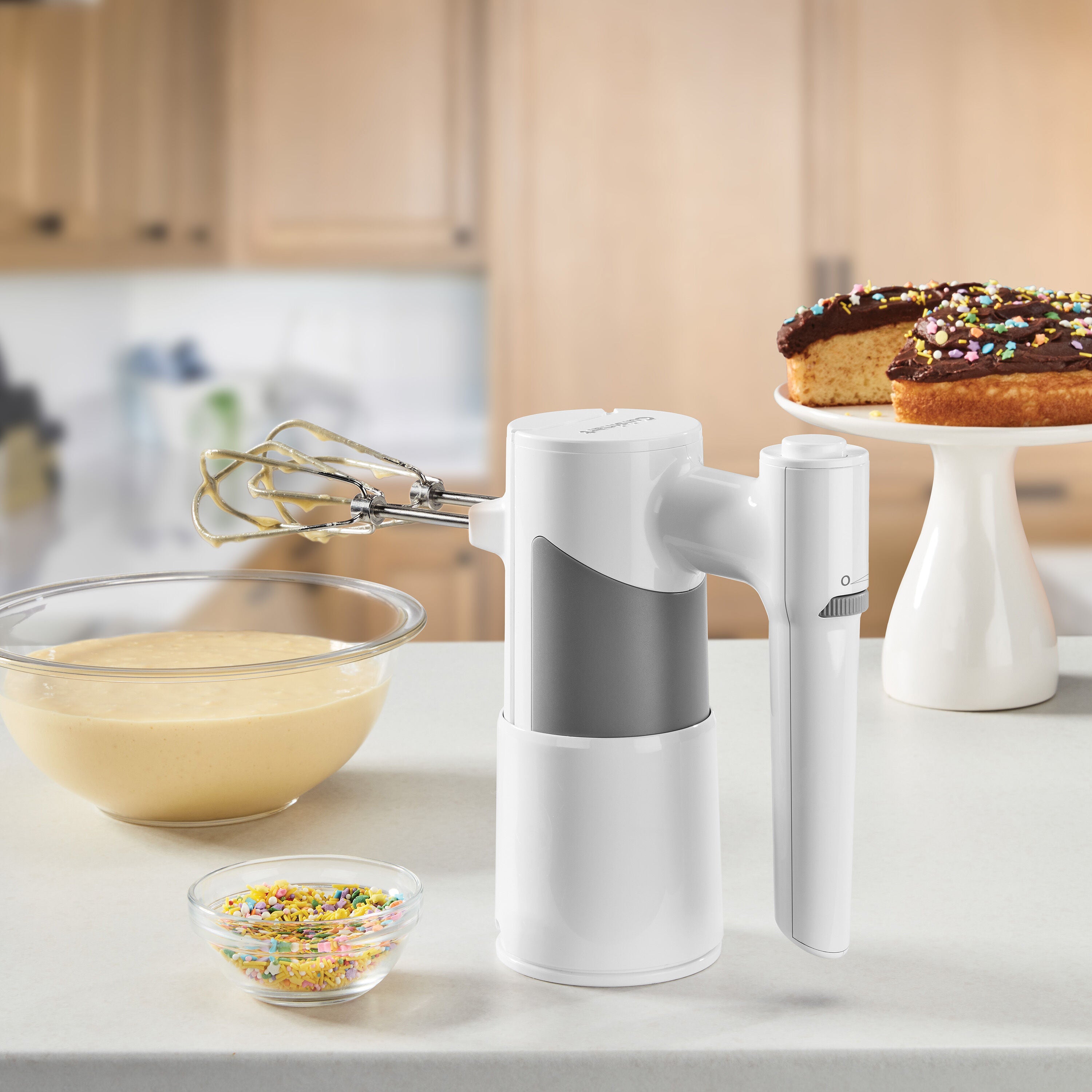 Batteur à main 5 vitesses - Cuisinart - Bol batteur sur socle - - La Guilde Culinaire