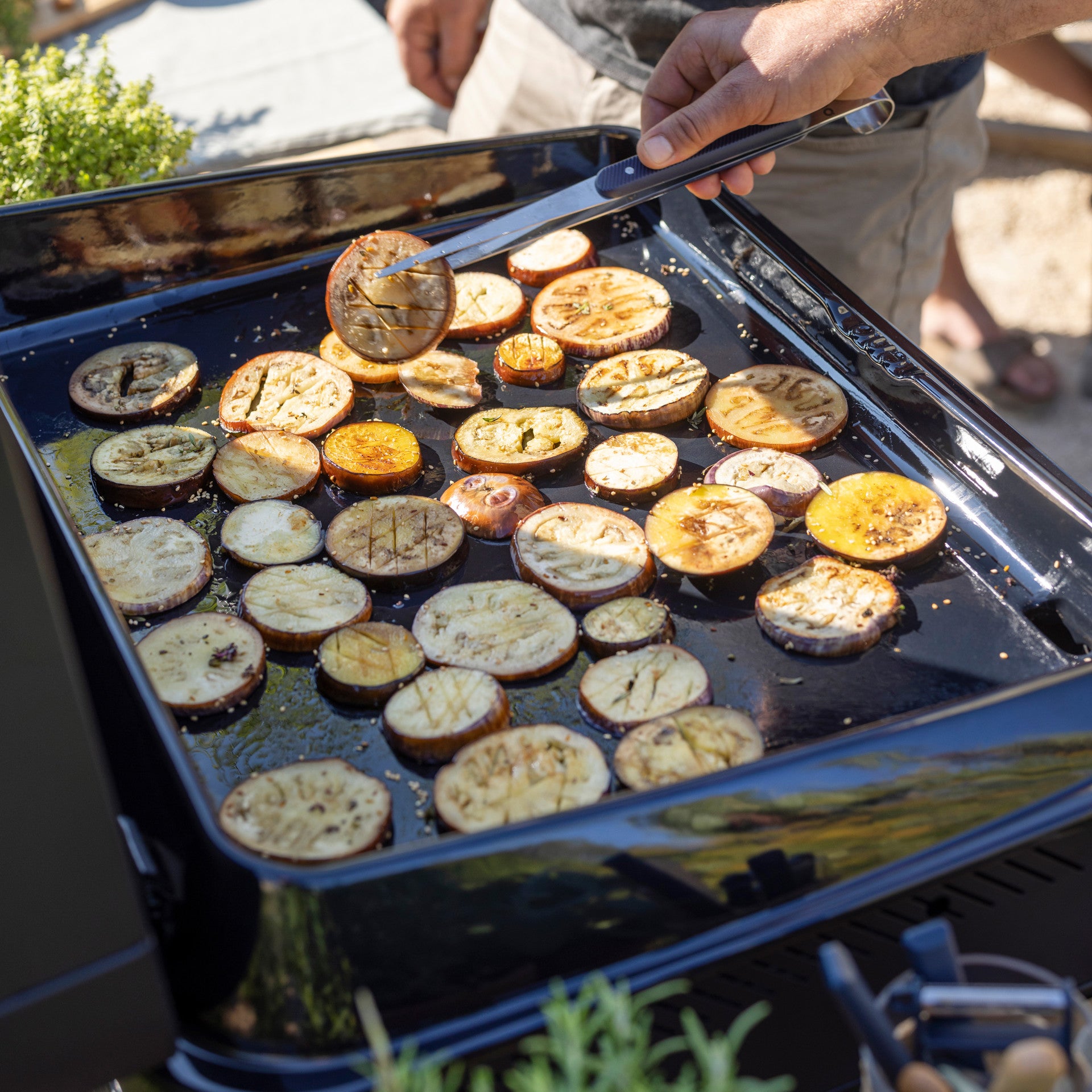Eno - Ensemble Plancha 2 brûleurs avec couvercle ENOSIGN 65 - Bleu Navy - ENO - Ensemble plancha - - La Guilde Culinaire