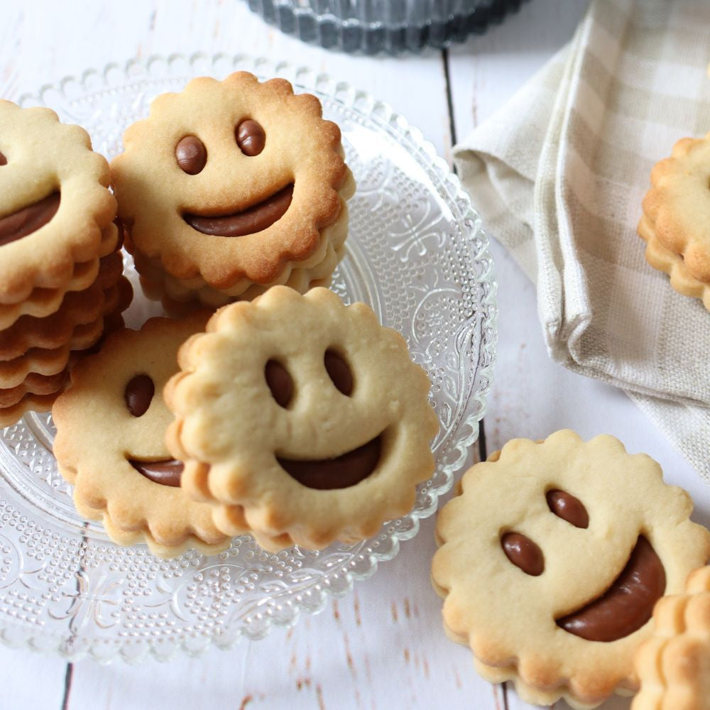 2 emporte-pièces pour biscuits sourire - Scrapcooking - Emporte-pièce - - La Guilde Culinaire