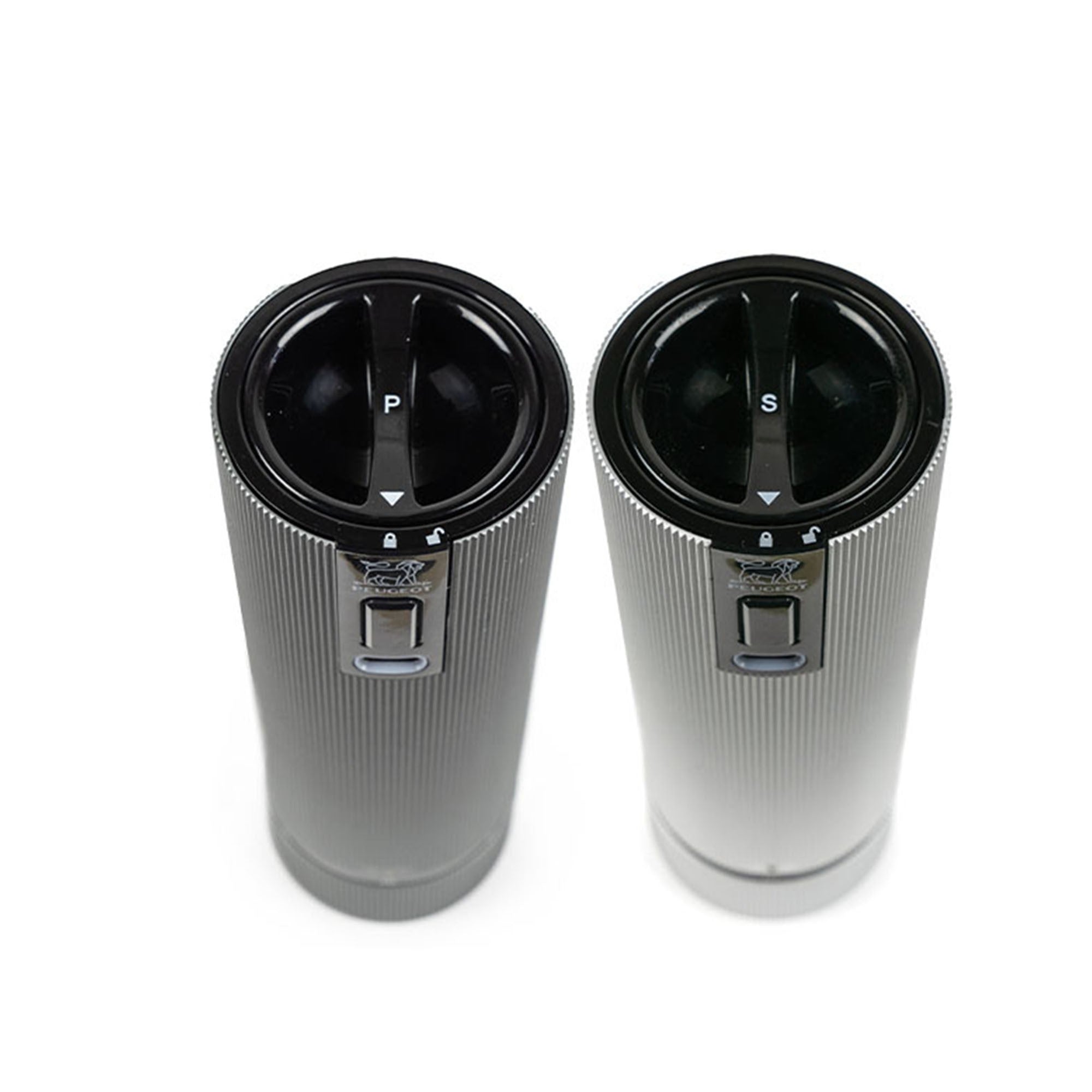 Coffret de 2 moulins à sel et poivre électriques "Line" - Moulin à poivre pas fixé - Peugeot - Moulin à poivre, sel, et épices - - La Guilde Culinaire