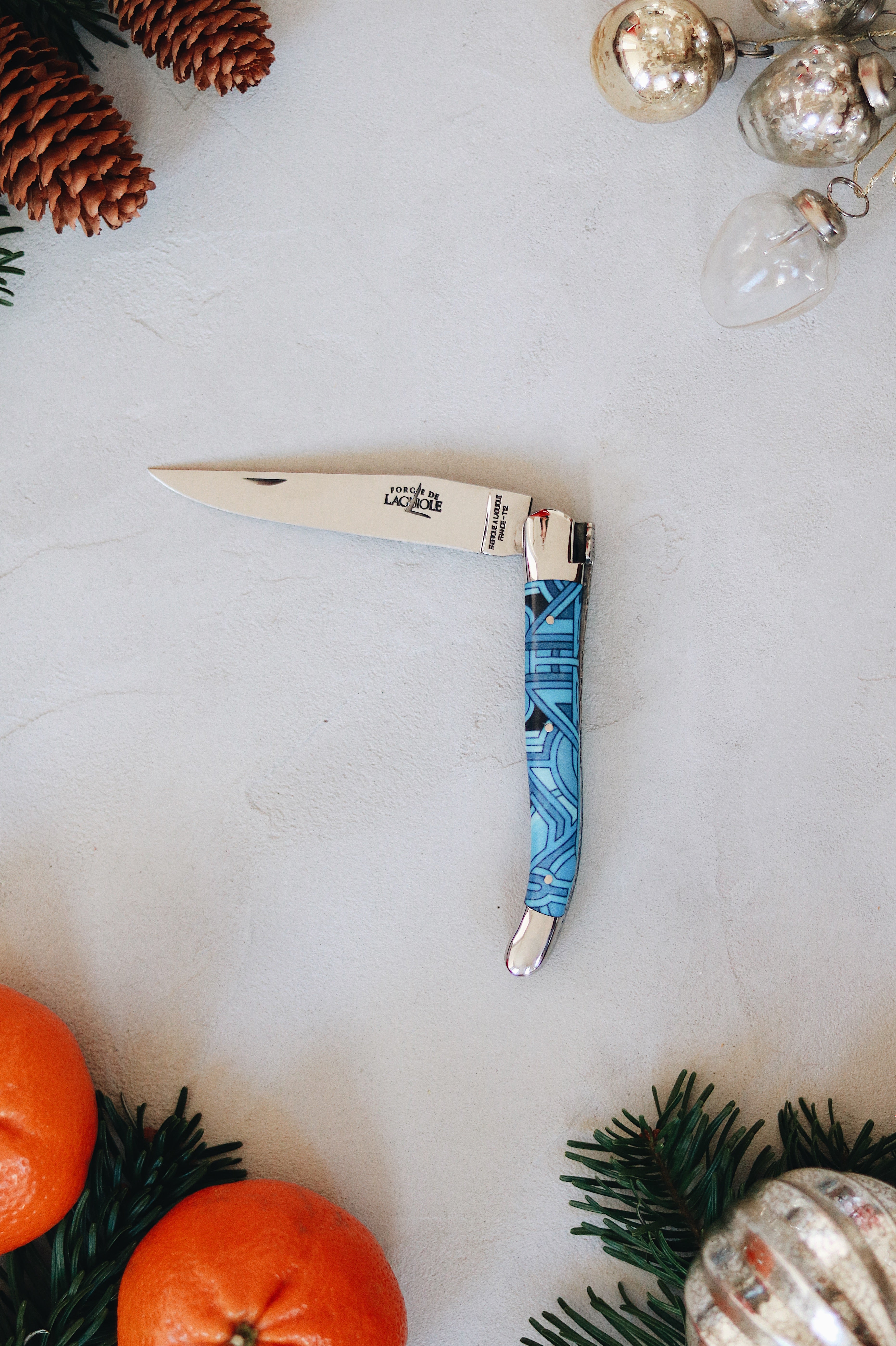 Couteau pliant 11 cm, mitres inox brillant, Seize Happywallmaker – Laguiole - Laguiole - Couteau de poche - - La Guilde Culinaire