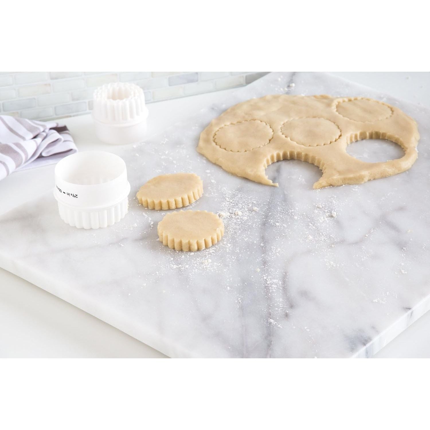 Planche en marbre 16" x 20" - Fox Run - Planche à découper - - La Guilde Culinaire