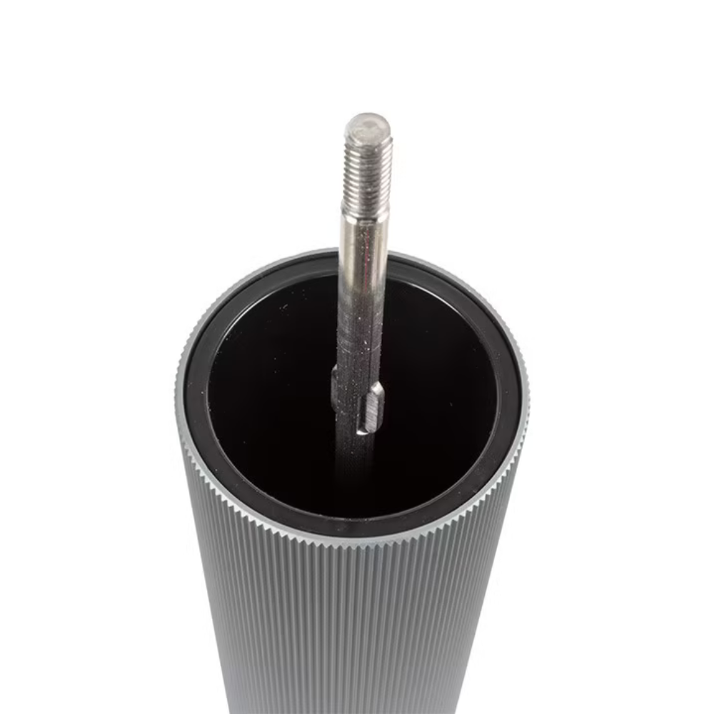 Line - Moulin à poivre manuel en bois et aluminium, carbone, 22 cm - Peugeot - Moulin à sel - - La Guilde Culinaire