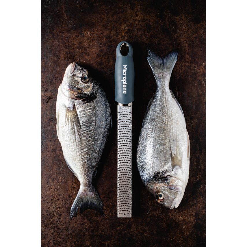 Zesteur-Râpe - Série Premium Classic (Bleu Denim), Microplane - Microplane - Râpe et zesteur - - La Guilde Culinaire