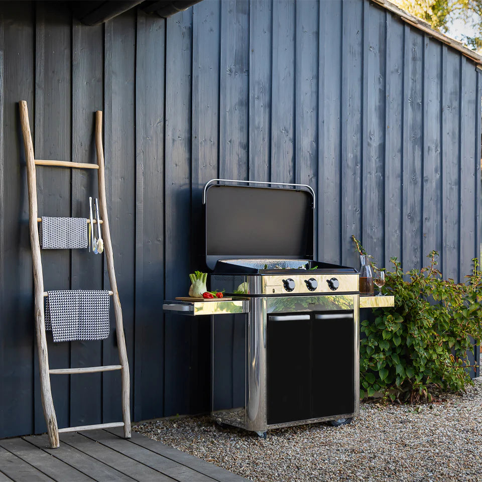 Eno - Ensemble Plancha 3 brûleurs, couvercle et chariot ENOSIGN 80 - Noir et Inox - ENO - Ensemble plancha - - La Guilde Culinaire