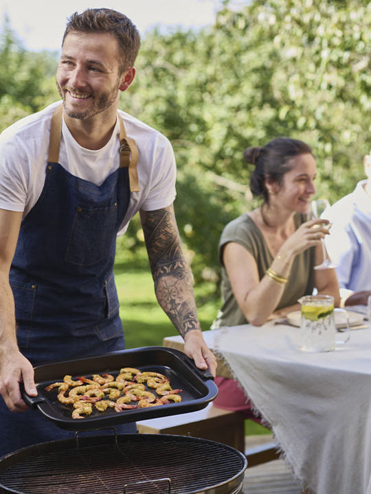 GRILL TO TABLE, Plancha Rectangulaire, Noire, 43 cm - Peugeot - Accessoire pour BBQ - - La Guilde Culinaire