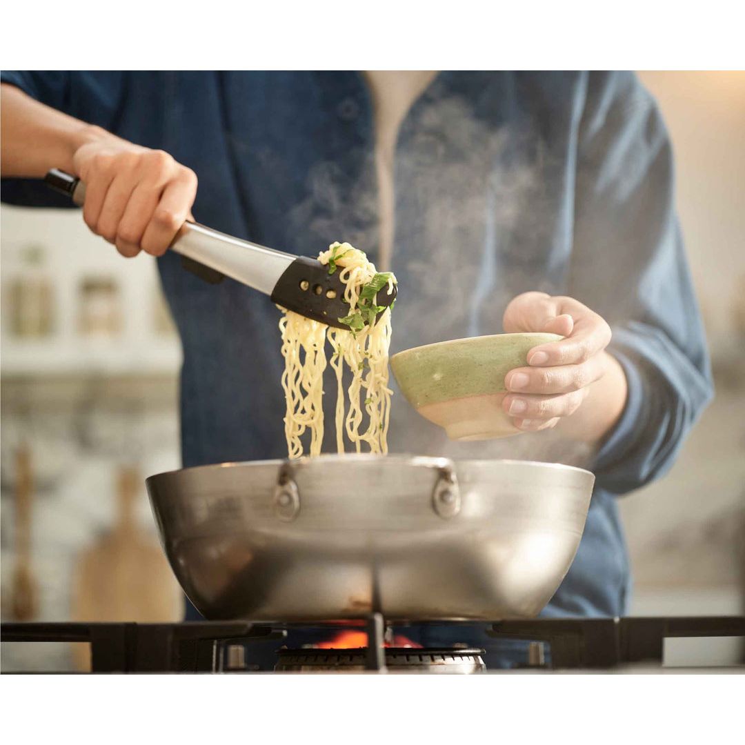 Ensemble de 2 pinces Elevate Fusion - Joseph Joseph - Pince de cuisine - - La Guilde Culinaire