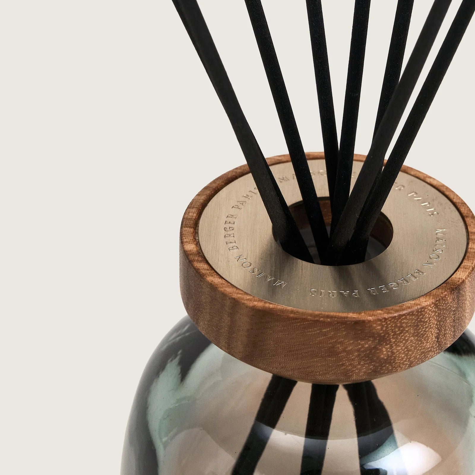 Bouquet parfumé Wood, Vert-Prune - Maison Berger Paris - Bouquet parfumé - - La Guilde Culinaire