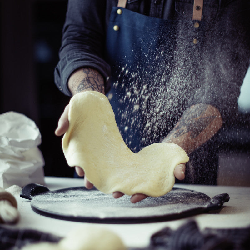 Pizza Stone Lisse 36 cm - Emile Henry - Emile Henry - Pierre à pizza - - La Guilde Culinaire