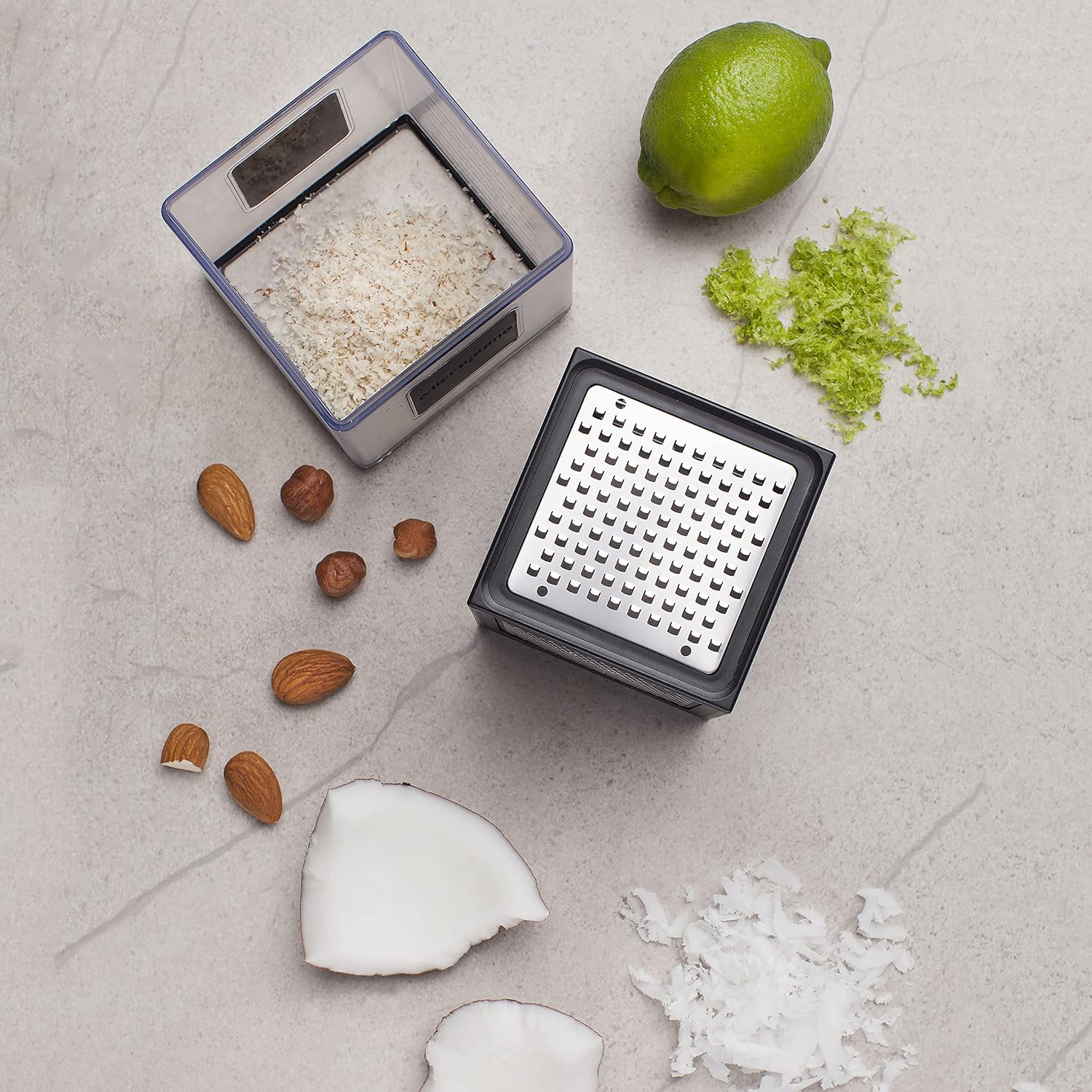 Cube Râpe 3 côtés, récupère, mesure et protège - Microplane - Râpe et zesteur - - La Guilde Culinaire