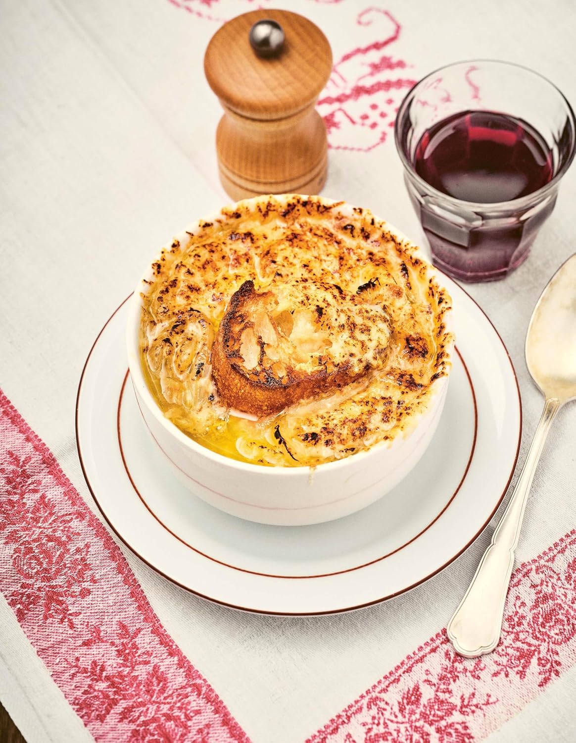 On veut des patates - Albin Michel Ed. - Livre de cuisine - - La Guilde Culinaire