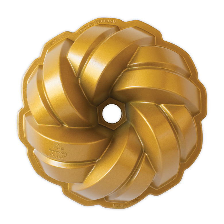 Moule à gâteau Bundt torsadé Gold - Nordic Ware - Moule à gâteaux - - La Guilde Culinaire