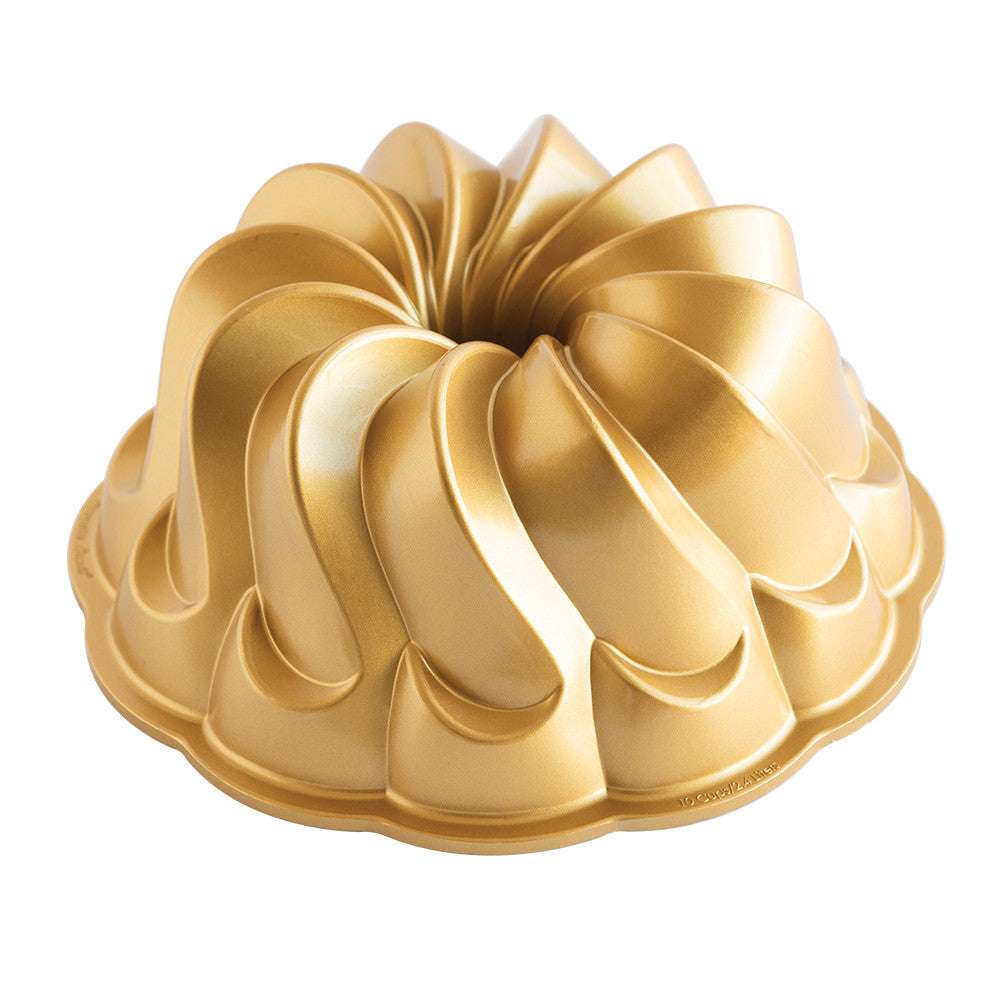 Moule à gâteau Bundt torsadé Gold - Nordic Ware - Moule à gâteaux - - La Guilde Culinaire
