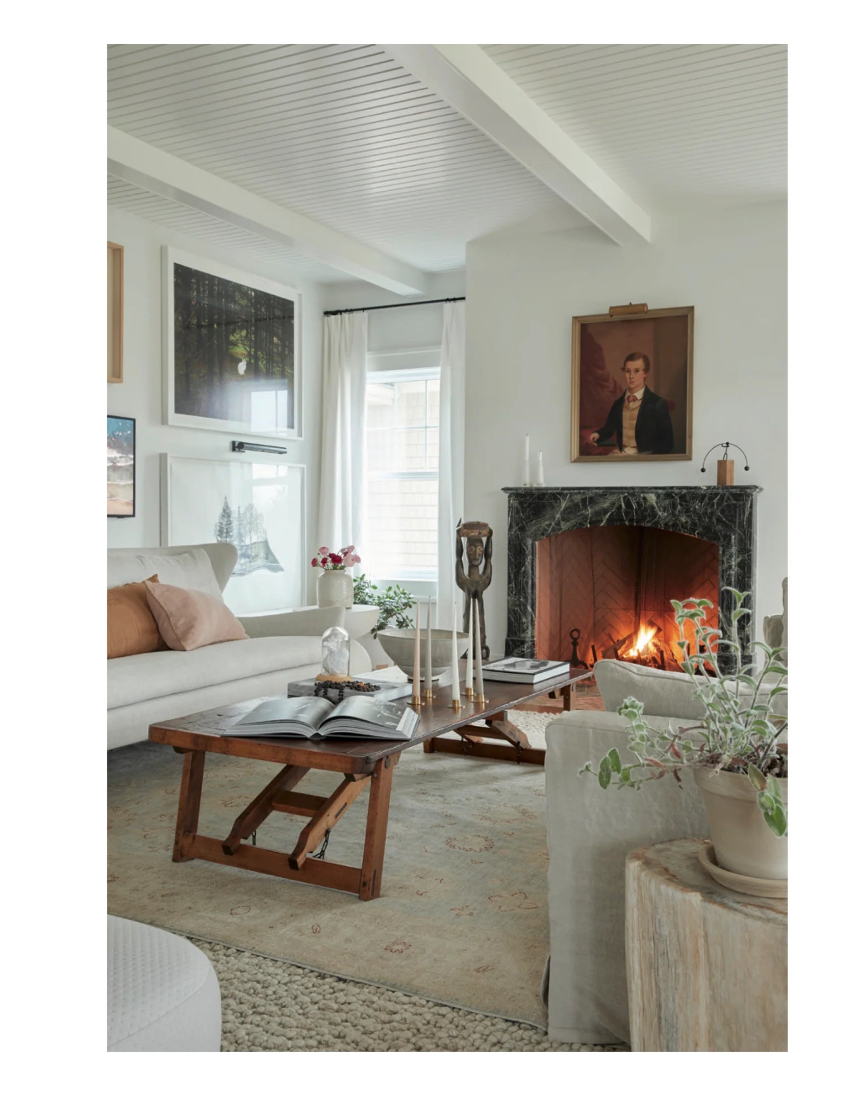 À la maison : Intérieurs intemporels et élégants - Cardinal Ed. - Livre de cuisine - - La Guilde Culinaire