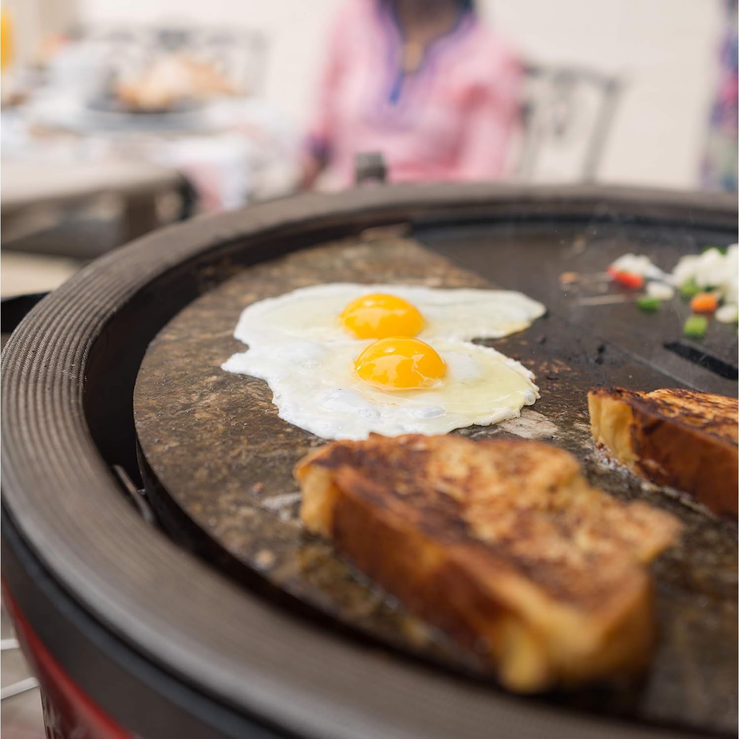 Pierre à savon en demi-lune - KamadoJoe - Kamado Joe - Pierre à savon - - La Guilde Culinaire