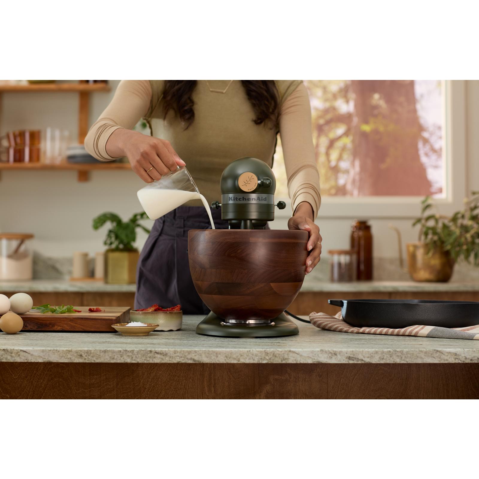 Batteur sur socle à tête inclinable série Design Evergreen, KitchenAid