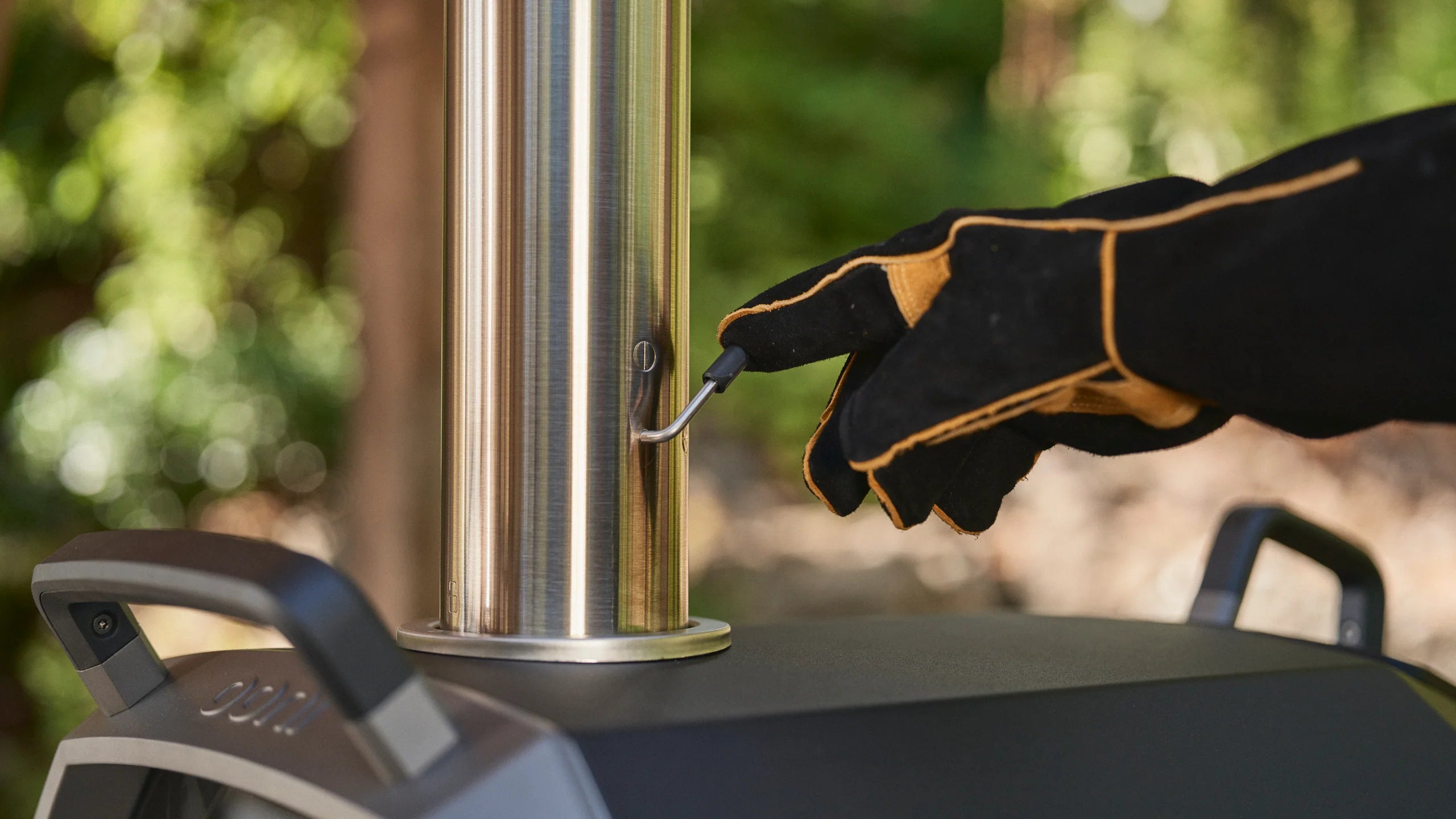 Karu 2 Pro - Four à pizza extérieur multi-combustible 17 po - 2ème Génération - Ooni - Four à pizza - - La Guilde Culinaire