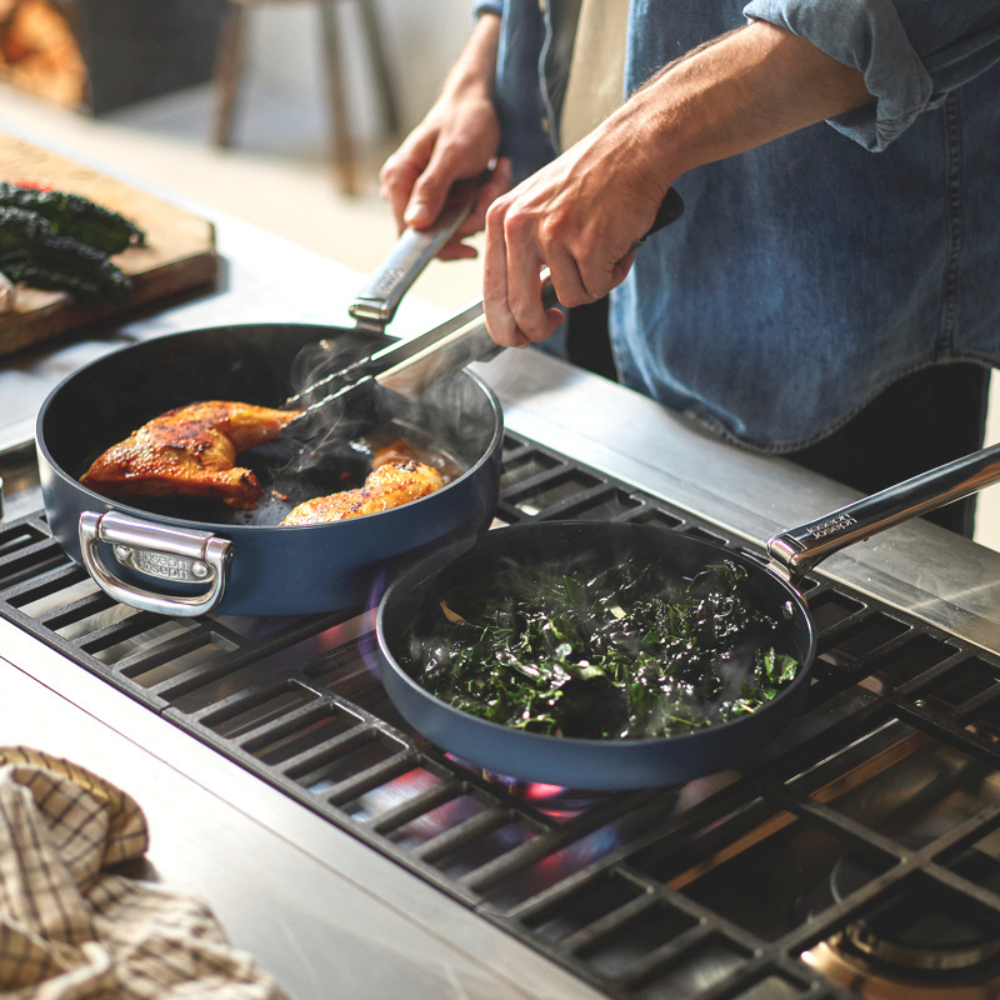 Space - Poêle antiadhésive en céramique poignée pliante 24 cm - Joseph Joseph - Poêle - - La Guilde Culinaire