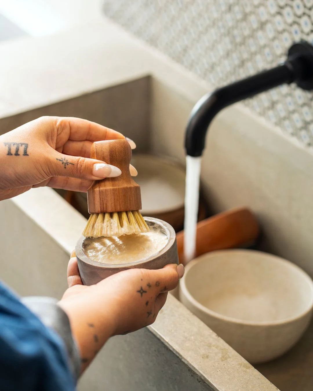 Cake vaisselle - La Belle Excuse - Savon - - La Guilde Culinaire