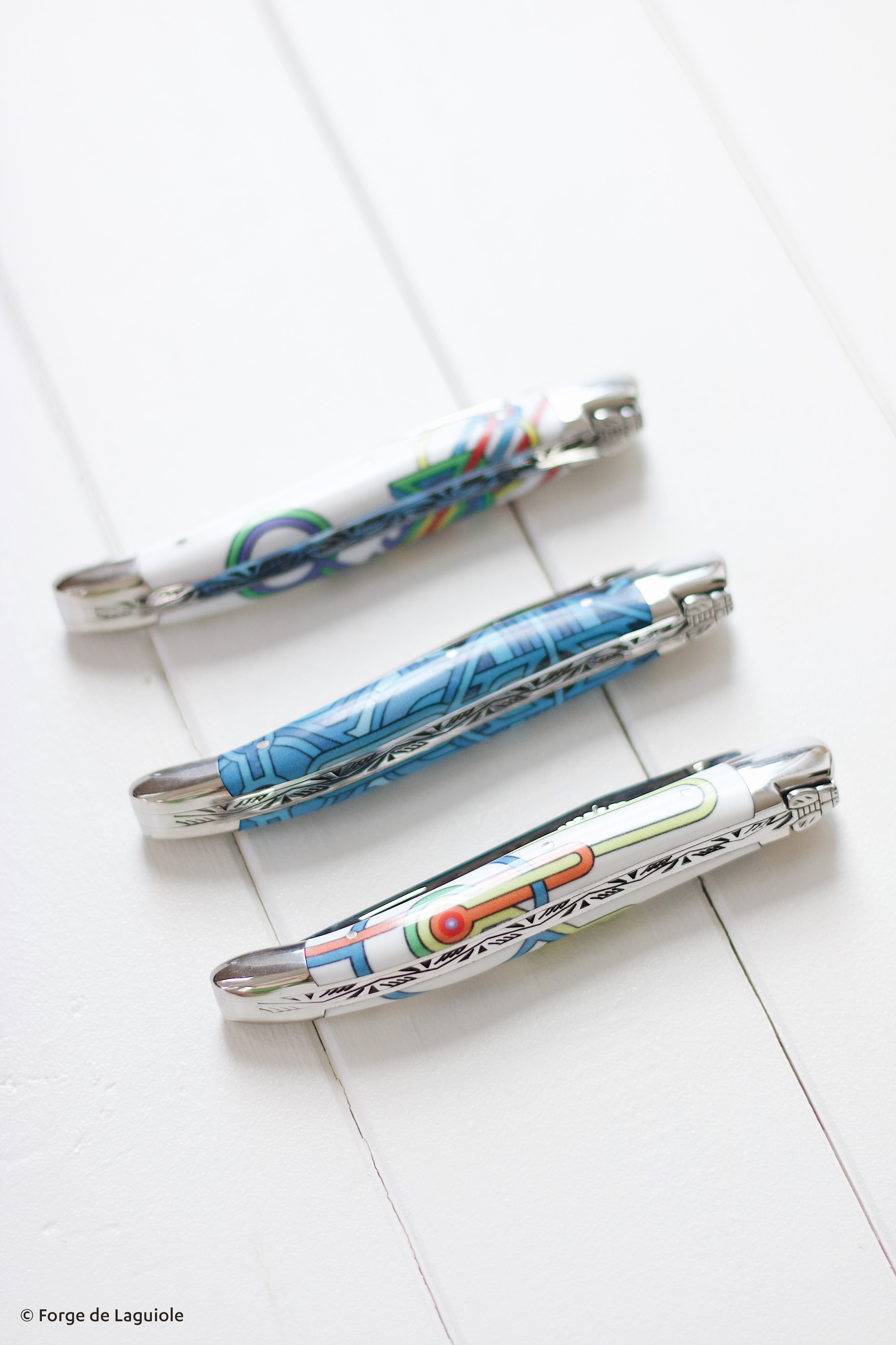 Couteau pliant 11 cm, mitres inox brillant, Seize Happywallmaker – Laguiole - Laguiole - Couteau de poche - - La Guilde Culinaire