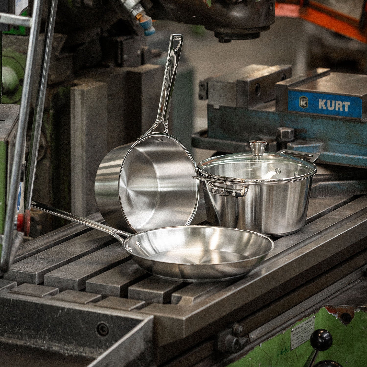 Faitout inox brossé avec couvercle Cristel - Collection 1826 - Cristel - Marmite - - La Guilde Culinaire