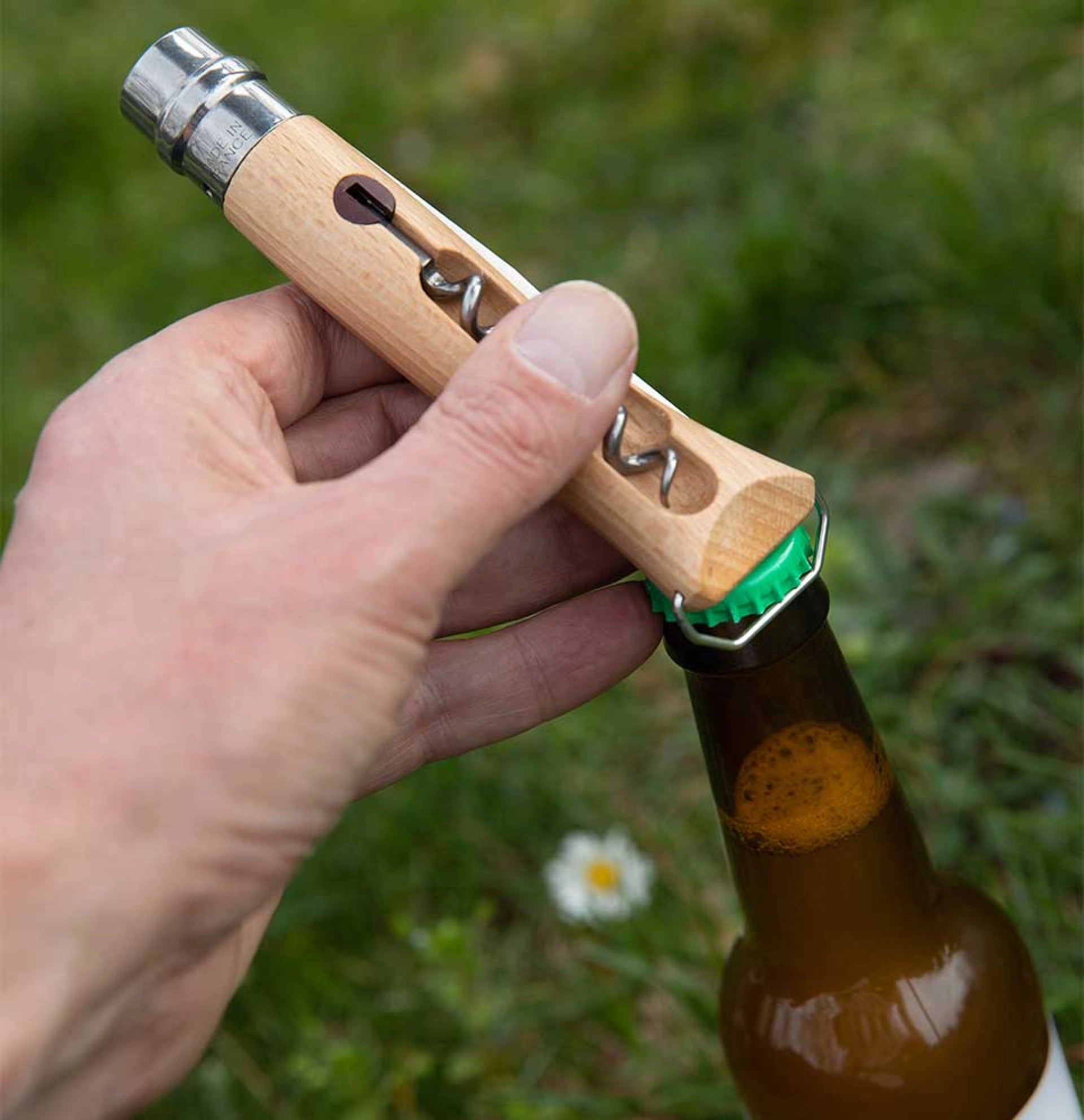 Opinel - N°10 Tire-Bouchon Décapsuleur - Opinel - Couteau de poche - - La Guilde Culinaire