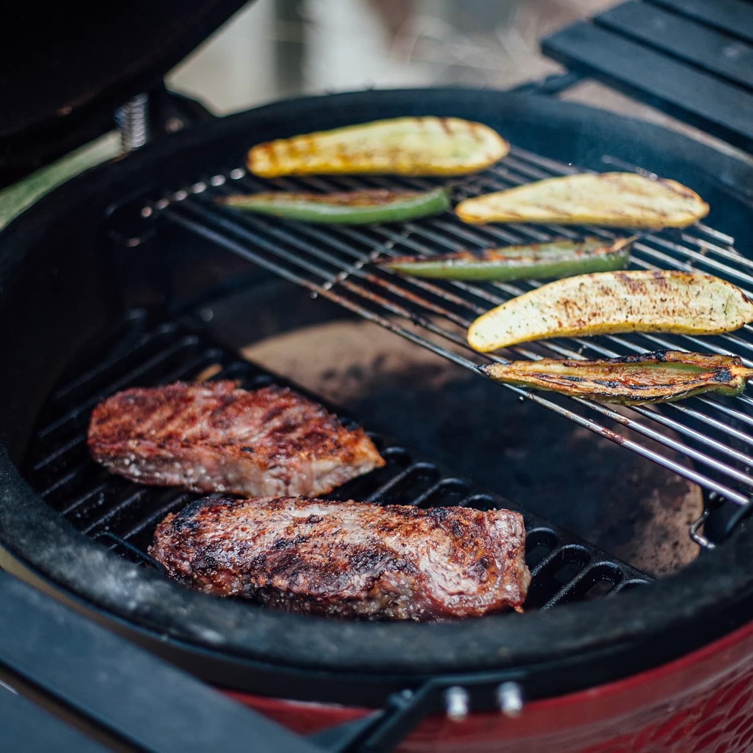 Grille de cuisson en demi-lune - KamadoJoe - Kamado Joe - Grille pour BBQ - - La Guilde Culinaire