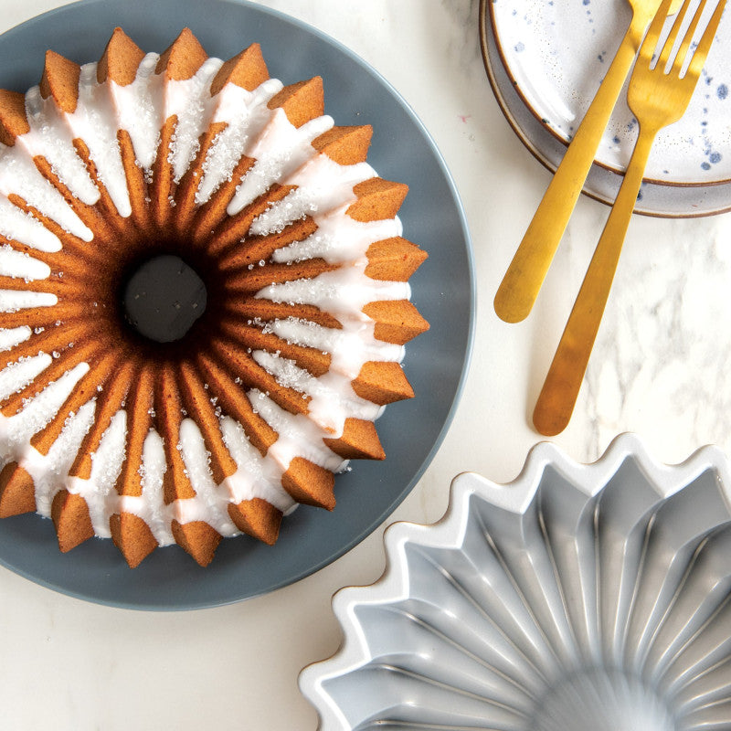 Moule à gâteau Bundt Brilliance Gold - Nordic Ware - Moule à gâteaux - - La Guilde Culinaire