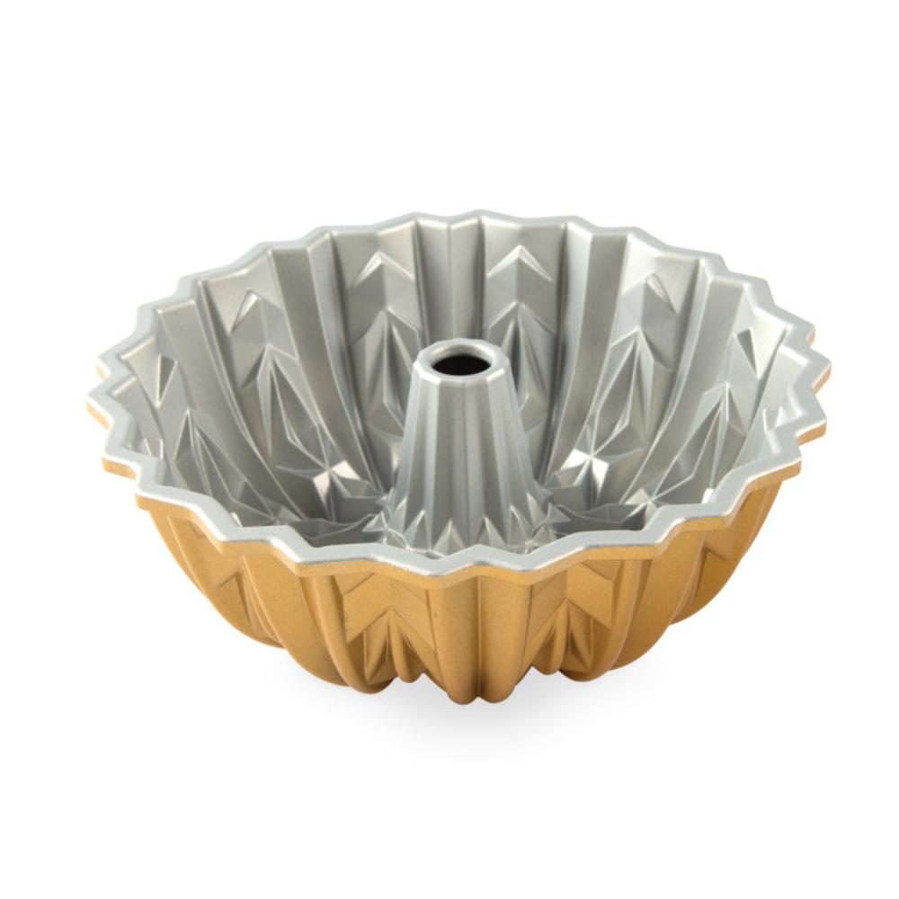 Moule à gâteau Bundt Crystal Gold - Nordic Ware - Moule à gâteaux - - La Guilde Culinaire