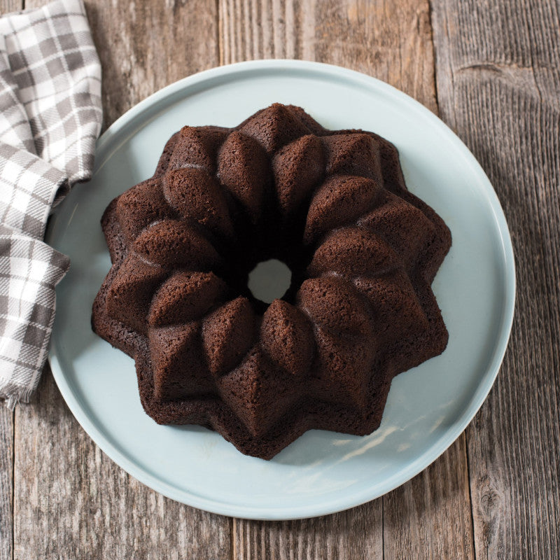 Moule à gâteau Bundt Etoile Silver - Nordic Ware - Moule à gâteaux - - La Guilde Culinaire