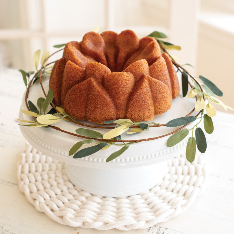 Moule à gâteau Bundt Magnolia Toffee - Nordic Ware - Moule à gâteaux - - La Guilde Culinaire