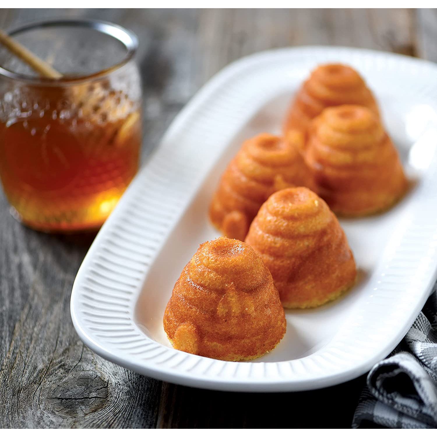 Moule à gâteau 6 mini ruches Gold ! - Nordic Ware - Moule à gâteaux - - La Guilde Culinaire