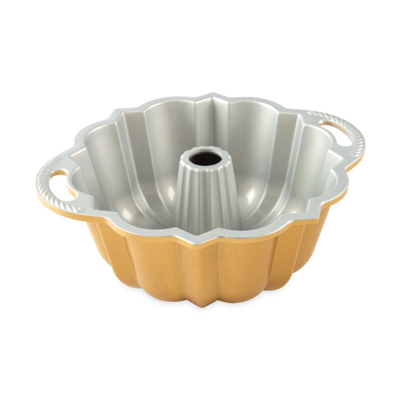 Petit Moule à gâteau Bundt Original Gold avec poignées - Nordic Ware - Moule à gâteaux - - La Guilde Culinaire