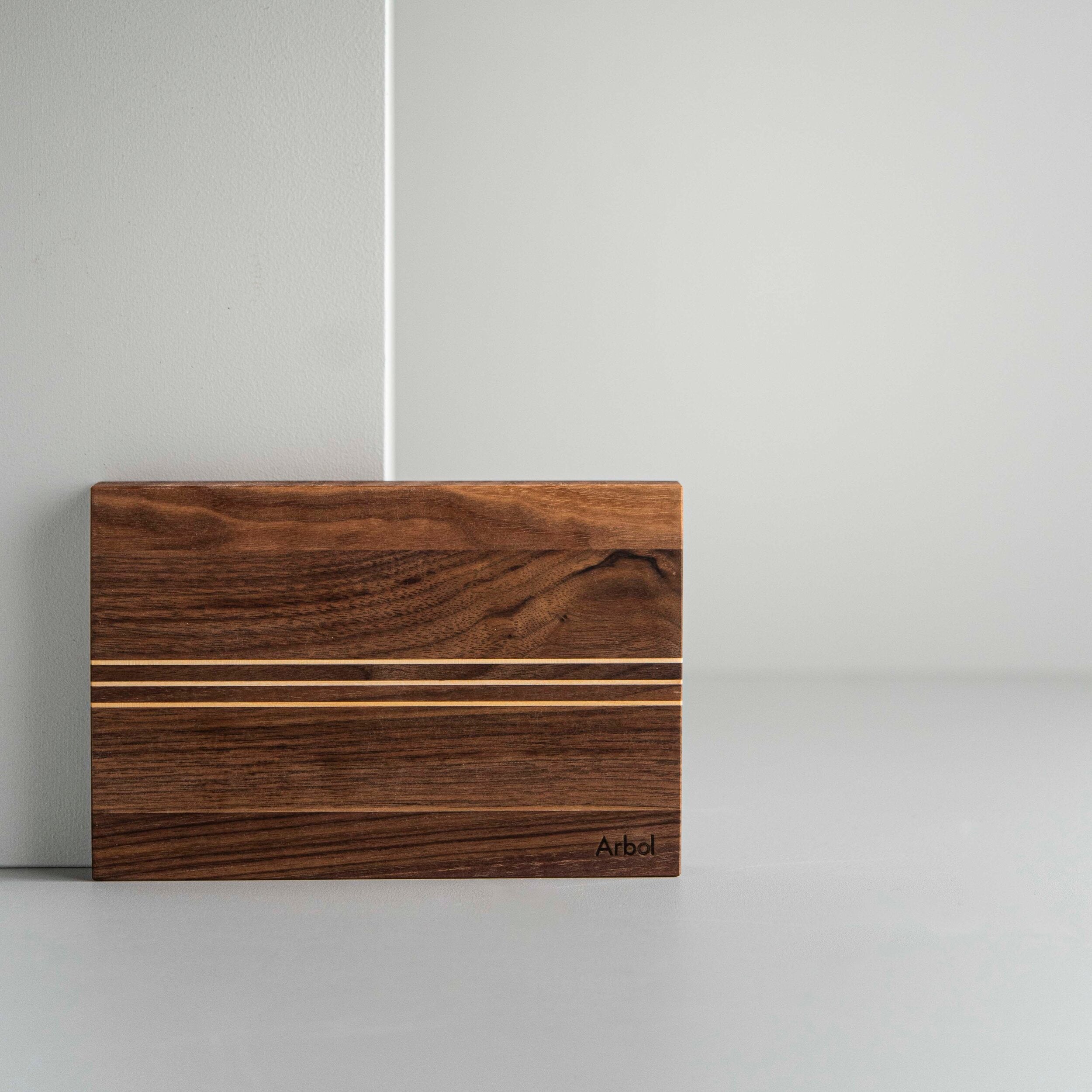 Planche à ail Noyer - Arbol - Planche à découper - PL-010N - La Guilde Culinaire