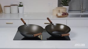 Wok en acier carbone pré-assaisonné 14 po - Série Classic - Joyce Chen - Wok - - La Guilde Culinaire
