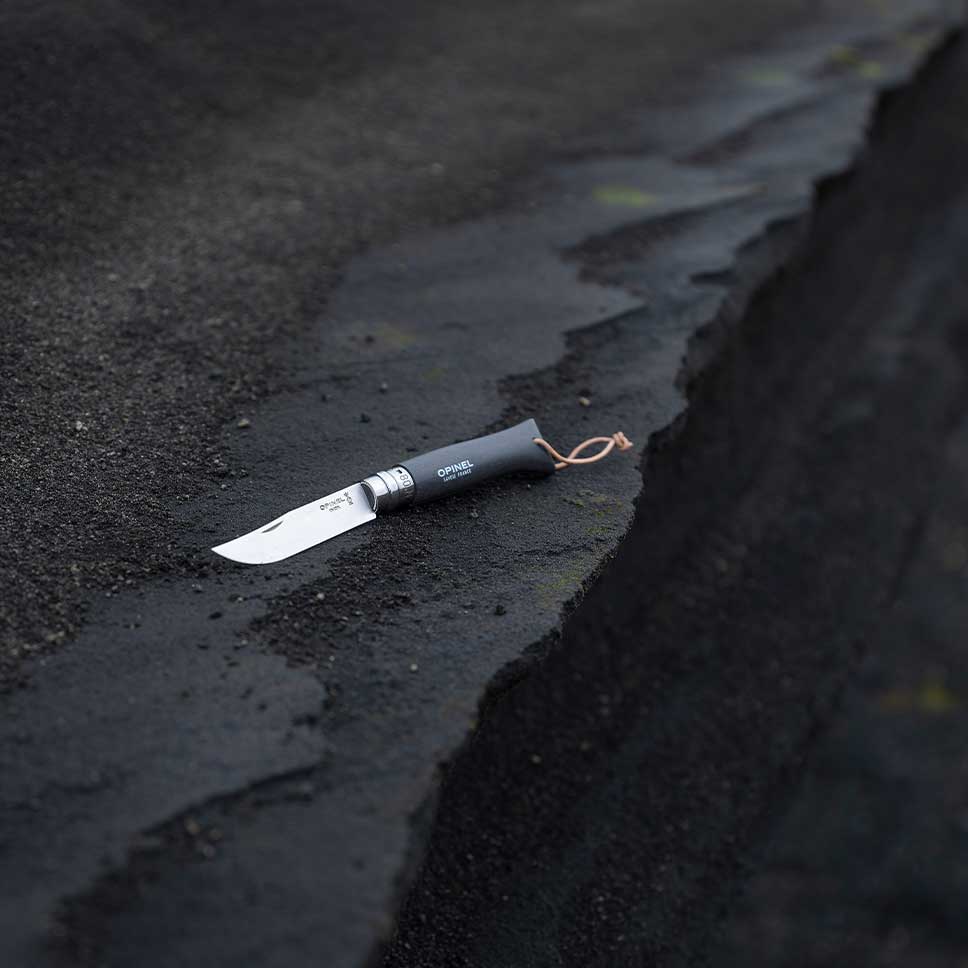 Opinel - N°08 Baroudeur Noir Brun - Opinel - Couteau de poche - - La Guilde Culinaire