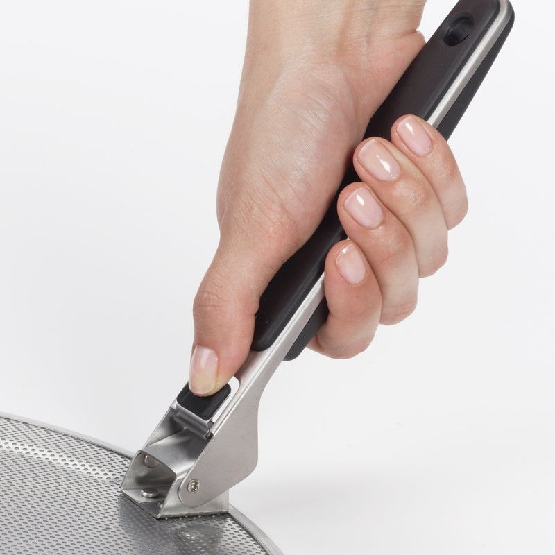 Couvercle anti-éclaboussure - OXO - Accessoire - - La Guilde Culinaire