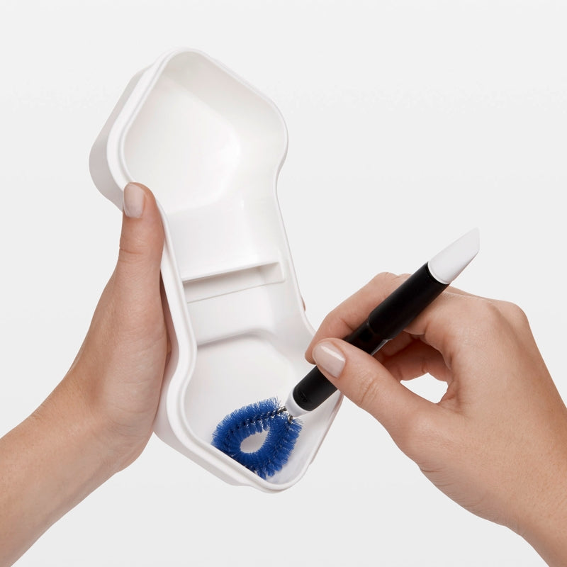 Ens. pour le nettoyage des petits électroménagers - OXO - Brosse de nettoyage - - La Guilde Culinaire