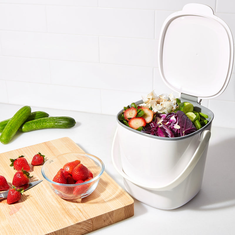Seau à compost 2.8L - OXO - Accessoire - - La Guilde Culinaire
