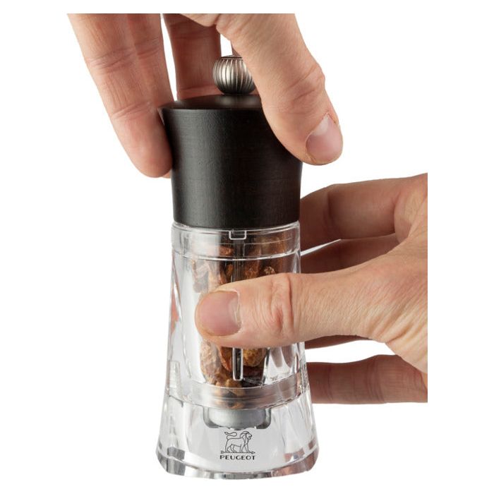 Moulin à piment manuel en bois et acryl couleur Chocolat 14 cm - Oléron - Peugeot - Peugeot - Moulin à épices - - La Guilde Culinaire