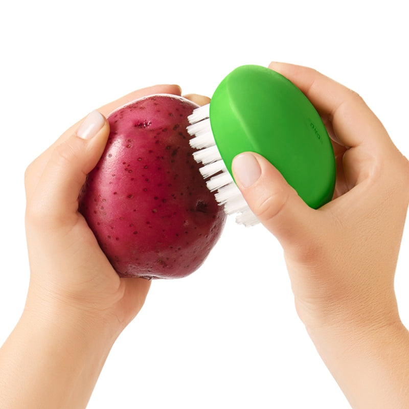 Brosse pour les légumes - OXO - Brosse à légumes - - La Guilde Culinaire