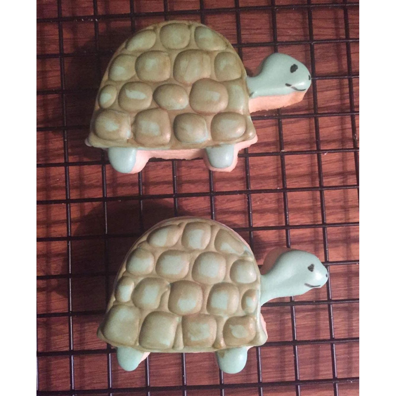 Emporte-pièce Tortue Mignonne 3 1/4" - Ann Clark Cookie Cutters - Emporte-pièce - - La Guilde Culinaire