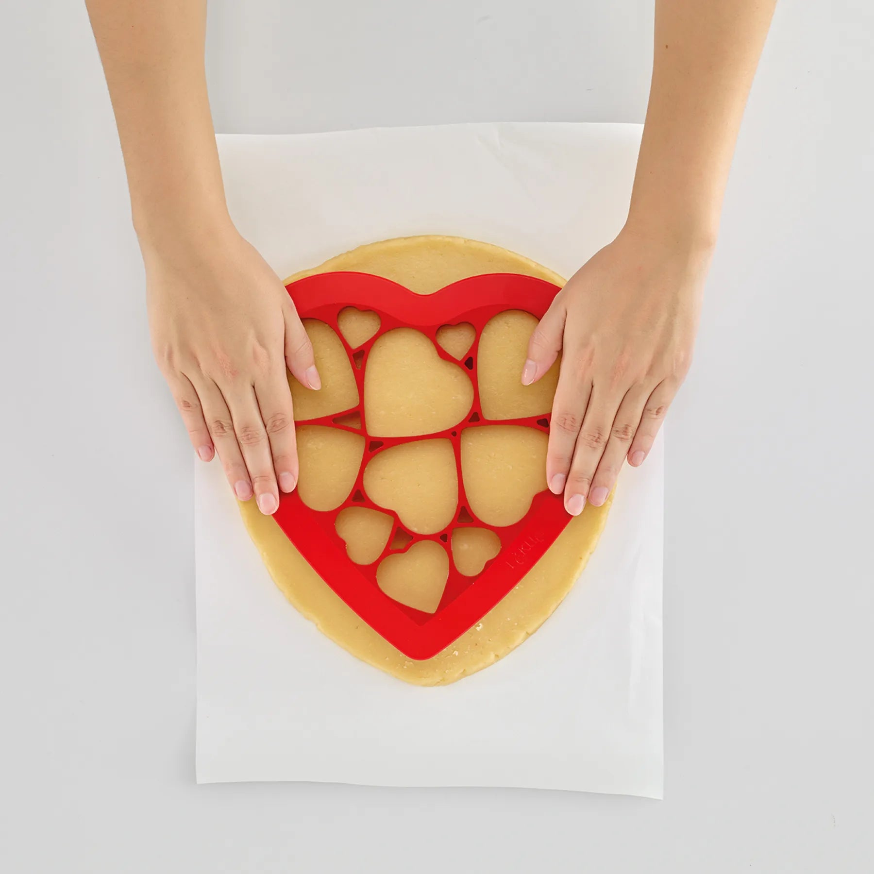 Emporte pièce biscuits Coeur - Lékué - Emporte-pièce - - La Guilde Culinaire
