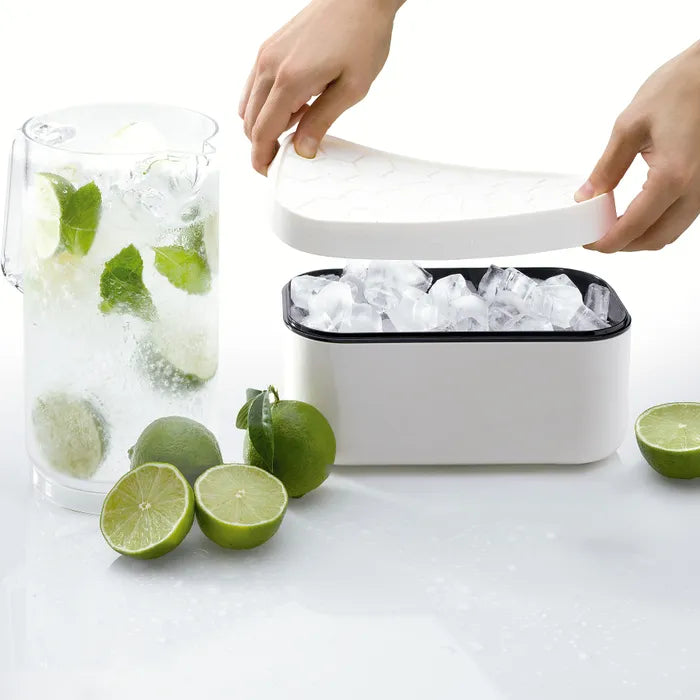 Ice Box - Bac à glaçons Blanc - Lékué - Contenant pour aliment - 6009.250400B - La Guilde Culinaire