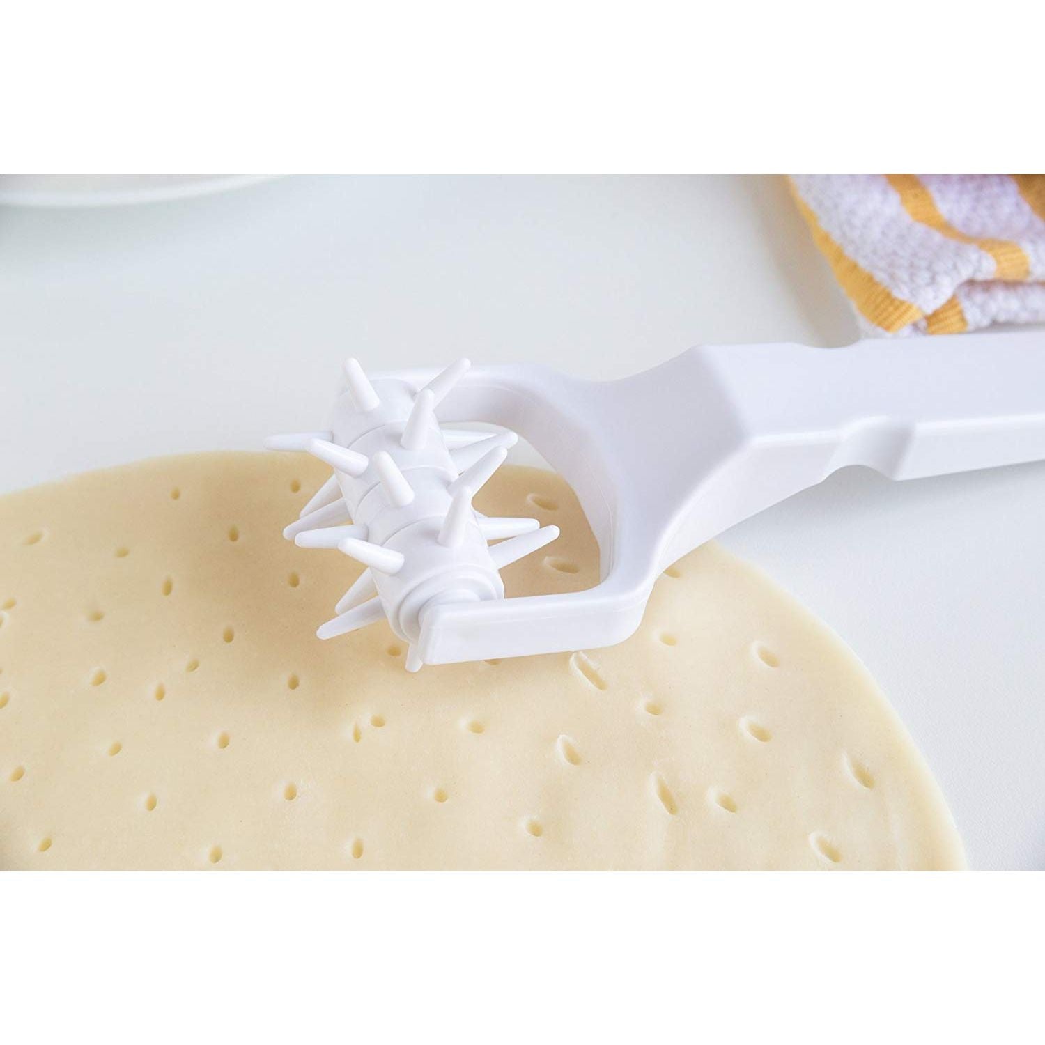 Roulette Pique-pâte - Fox Run - Roulette à pâtes - - La Guilde Culinaire