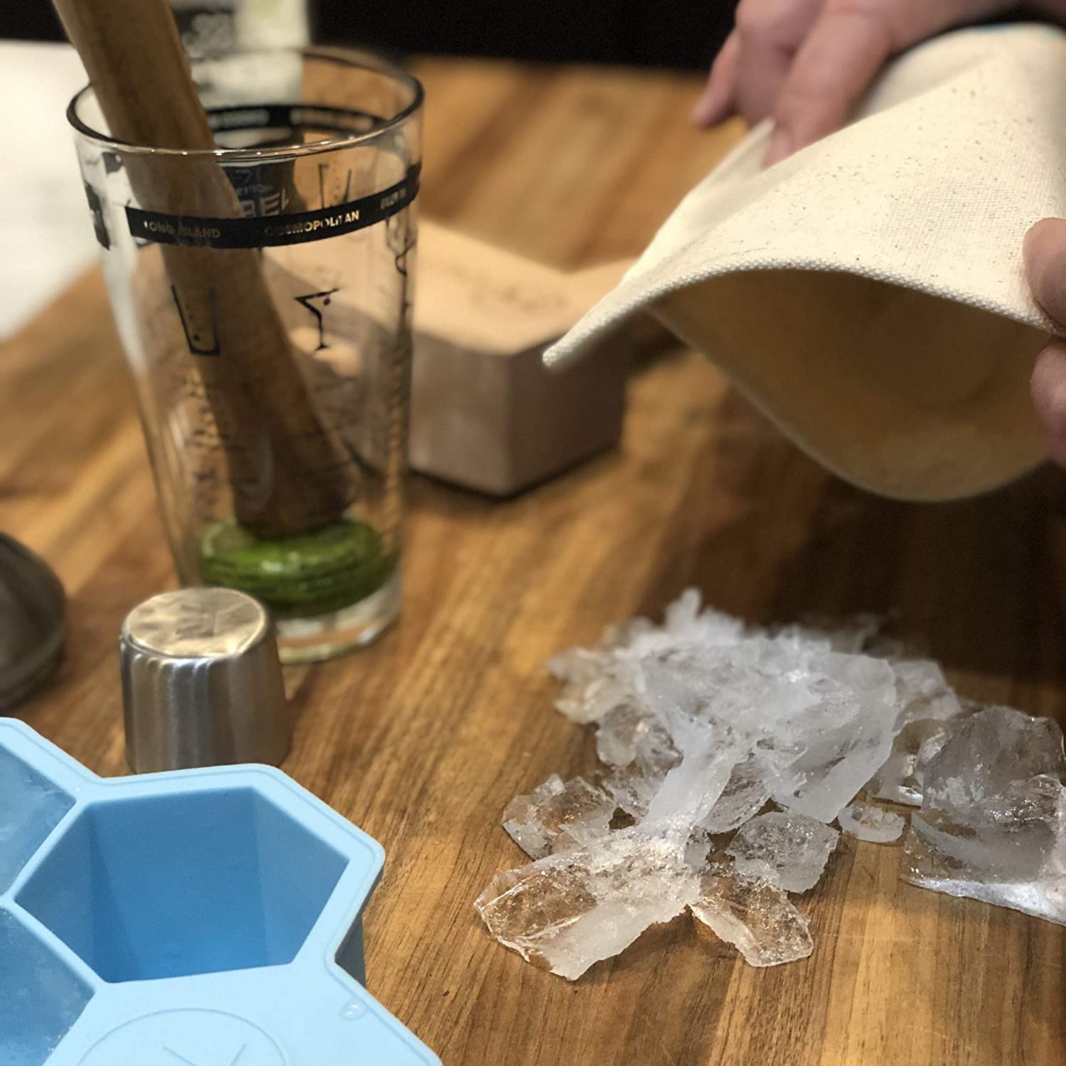 Sac et Marteau à glace Lewis - Outset - Pic à glace - - La Guilde Culinaire