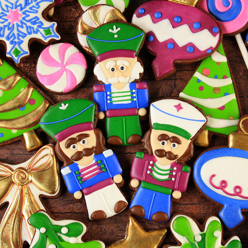 Emporte-pièce Casse-Noisette 4 1/4" - Ann Clark Cookie Cutters - Emporte-pièce - - La Guilde Culinaire