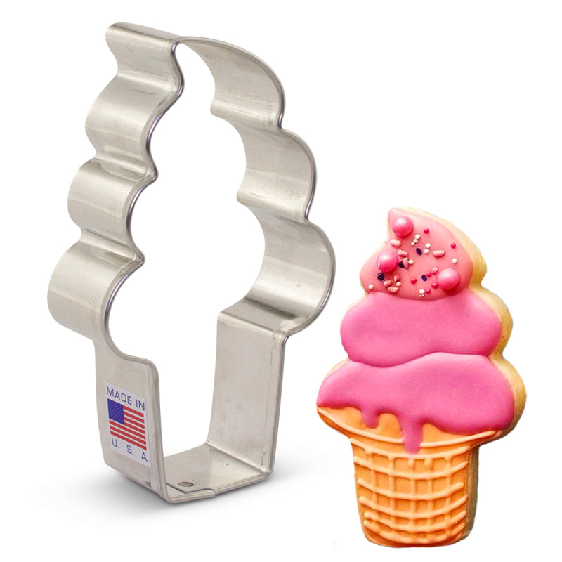 Emporte-pièce Cornet de glace à l'italienne 4" X 2 1/2" - Ann Clark Cookie Cutters - Emporte-pièce - - La Guilde Culinaire