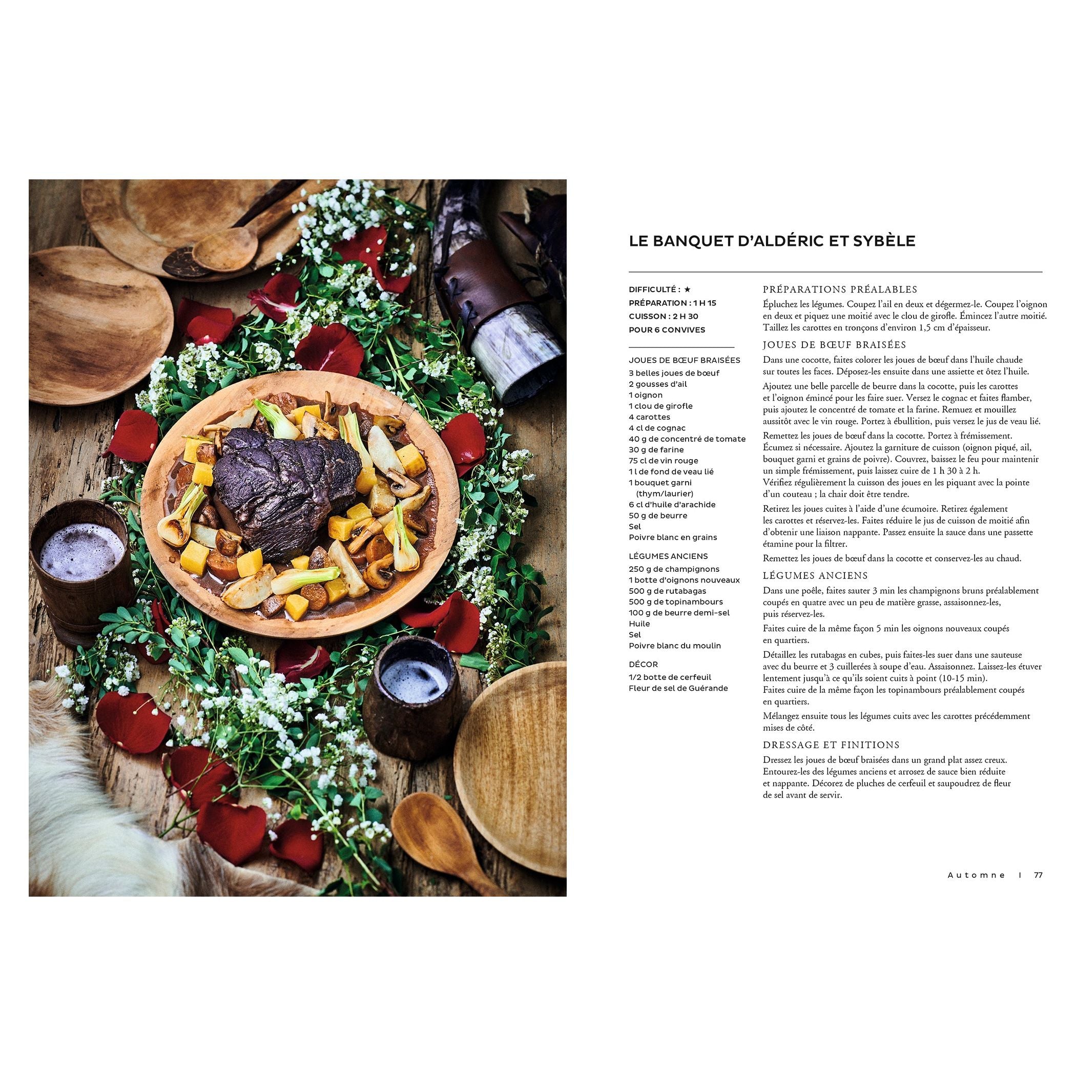 Les recettes du Puy du Fou - Hors du temps - 40 recettes de saison ! - Hachette Ed. - Livre de cuisine - - La Guilde Culinaire